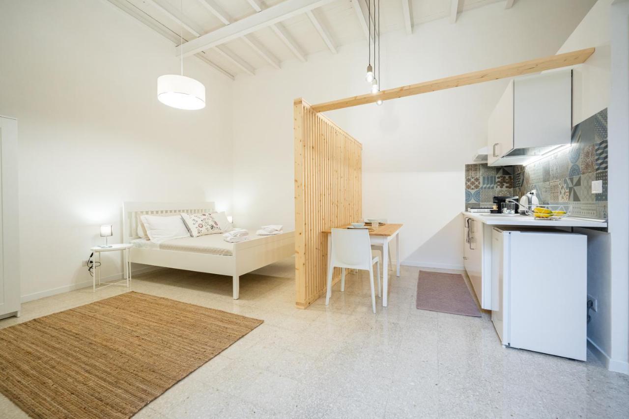 Appartamento Cortile Santa Teresa Syracuse Esterno foto